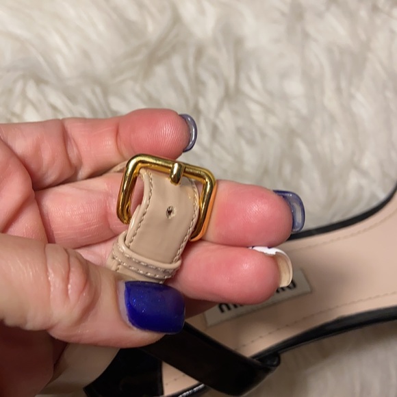 Like new Miu Miu Patent Leather Two tone block heel sandals - Picture 10 of 10